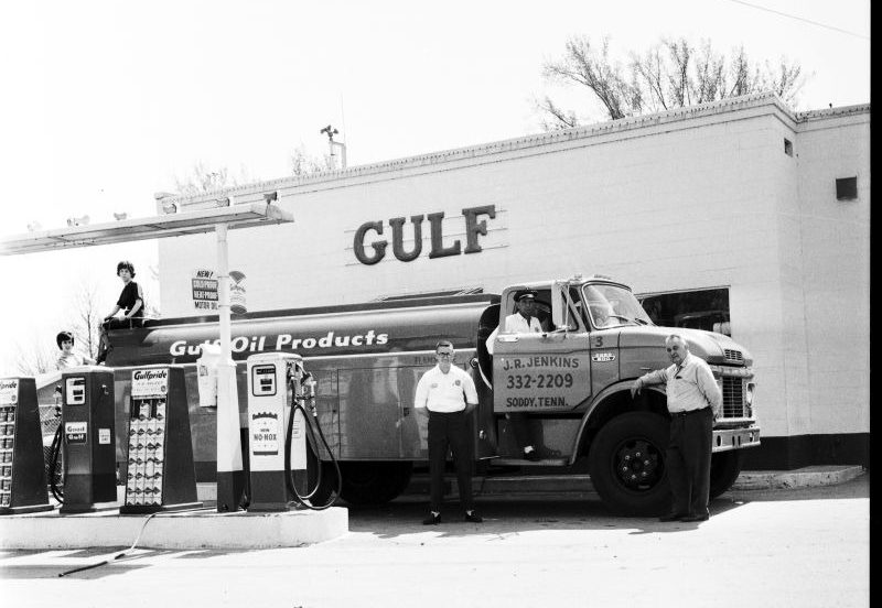 Soddy-Daisy Gulf Gas station with J. R. Jenkins owner of gas station standing in front with a tanker truck.